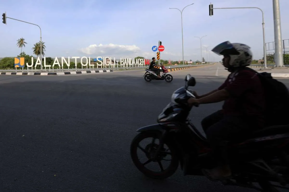 Semen Indonesia (SMGR) Pasok 236.000 Ton Semen untuk Proyek Jalan Tol Sibanceh