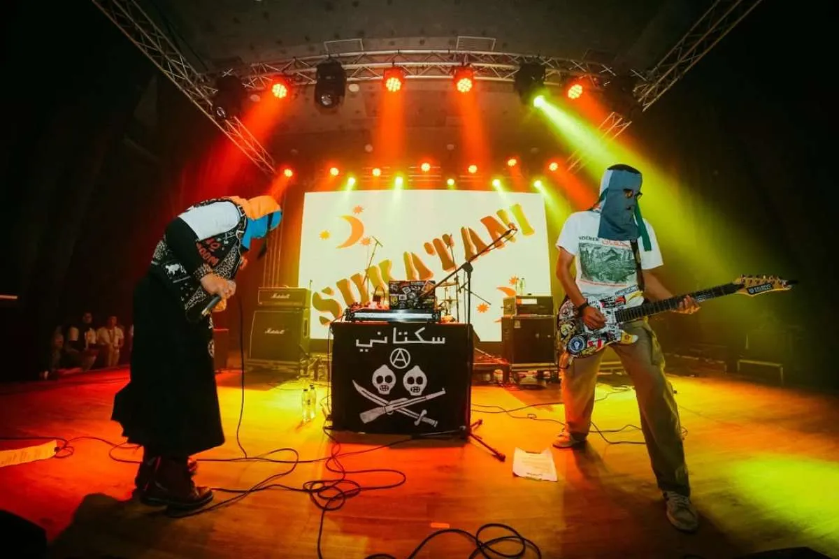 Lirik Lagu ‘Bayar Bayar Bayar’ Band Punk Sukatani, Kenapa Dihapus?