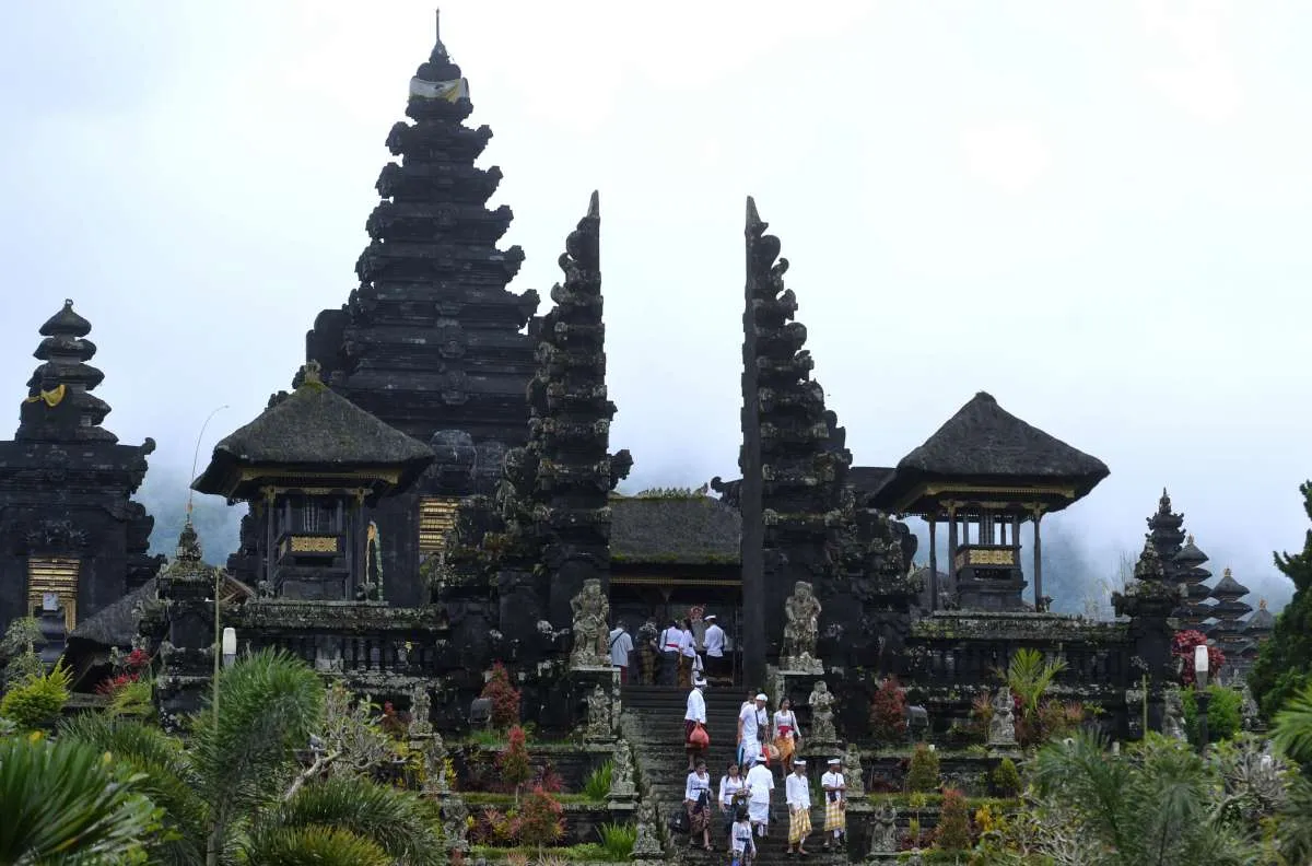 Cuaca Bali Hari Ini Cerah Berawan Besok Hujan Ringan di Bangli, Klungkung dan Gianyar