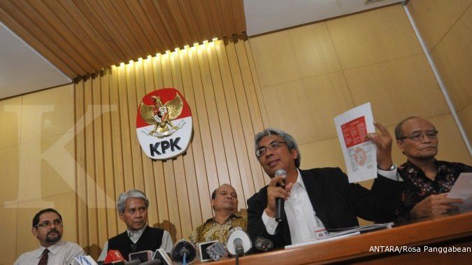 Soal korupsi di Bank Century, KPK menunggu Anas