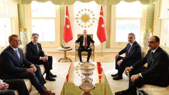 Blinken Meets Turkey's Erdogan as Gaza Diplomacy Tour Begins