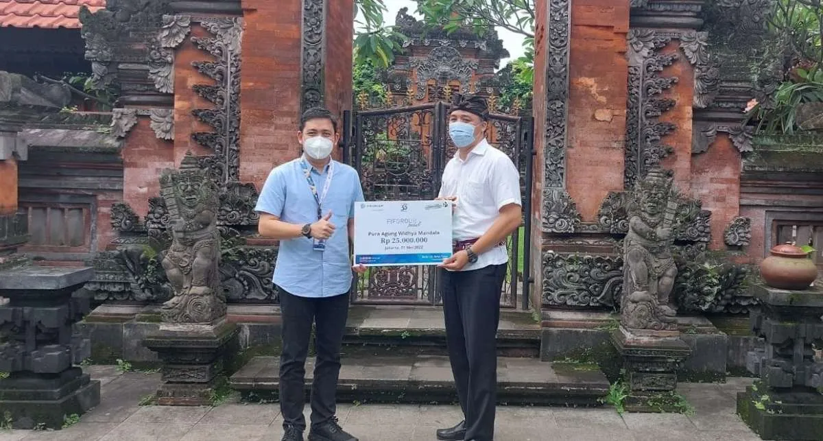 Sambut Kemilau HUT ke-33 Tahun, FIFGROUP Beri Bantuan ke Rumah Ibadah dari 5 Agama