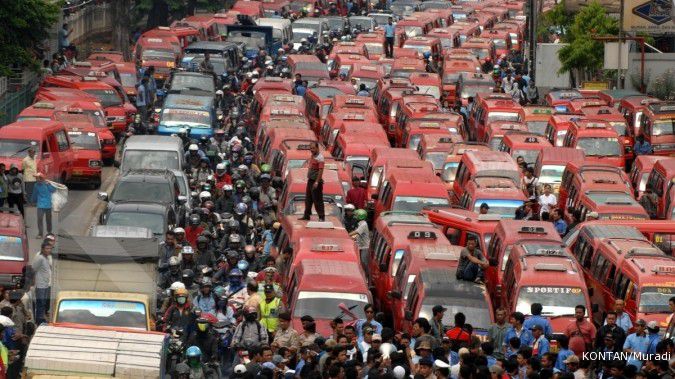 Sopir angkot Jakarta tak ikut mogok nasional