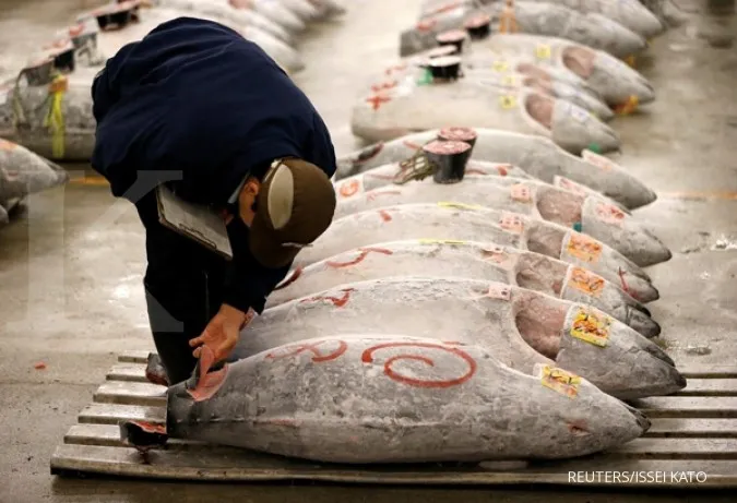 Lelang ikan tuna di Jepang