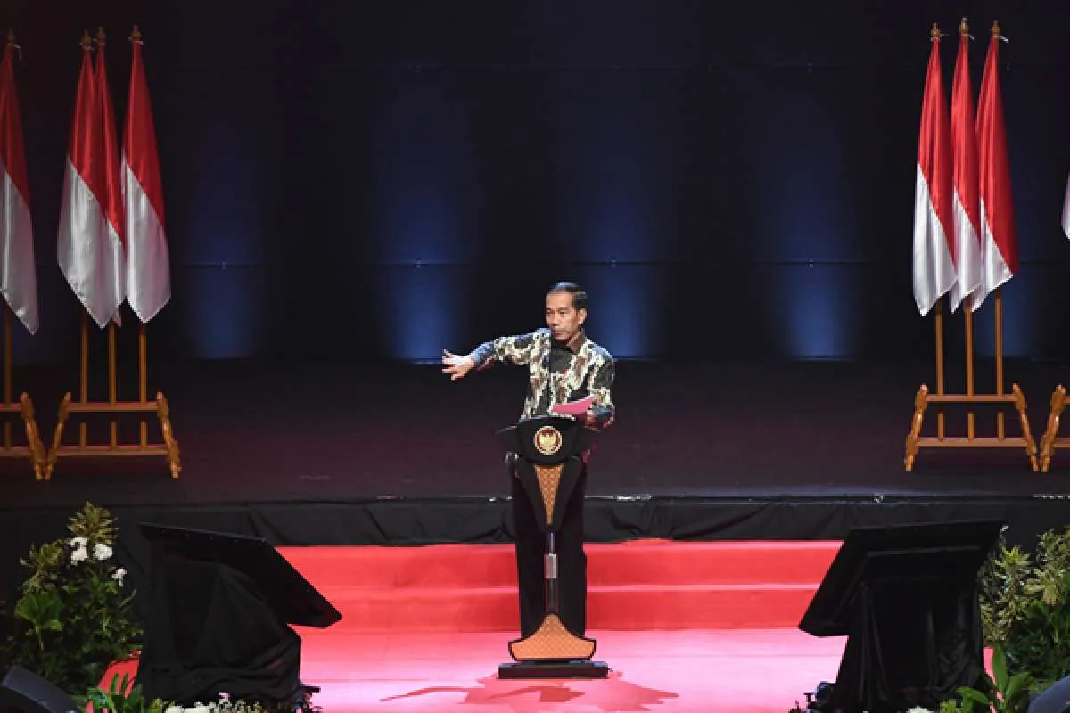 Jokowi: Saya tidak akan beri toleransi ke aparat hukum yang hanya menakut-nakuti