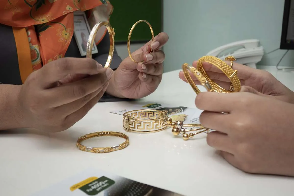Harga emas mentereng, gadai emas di bank syariah kebanjiran peminat