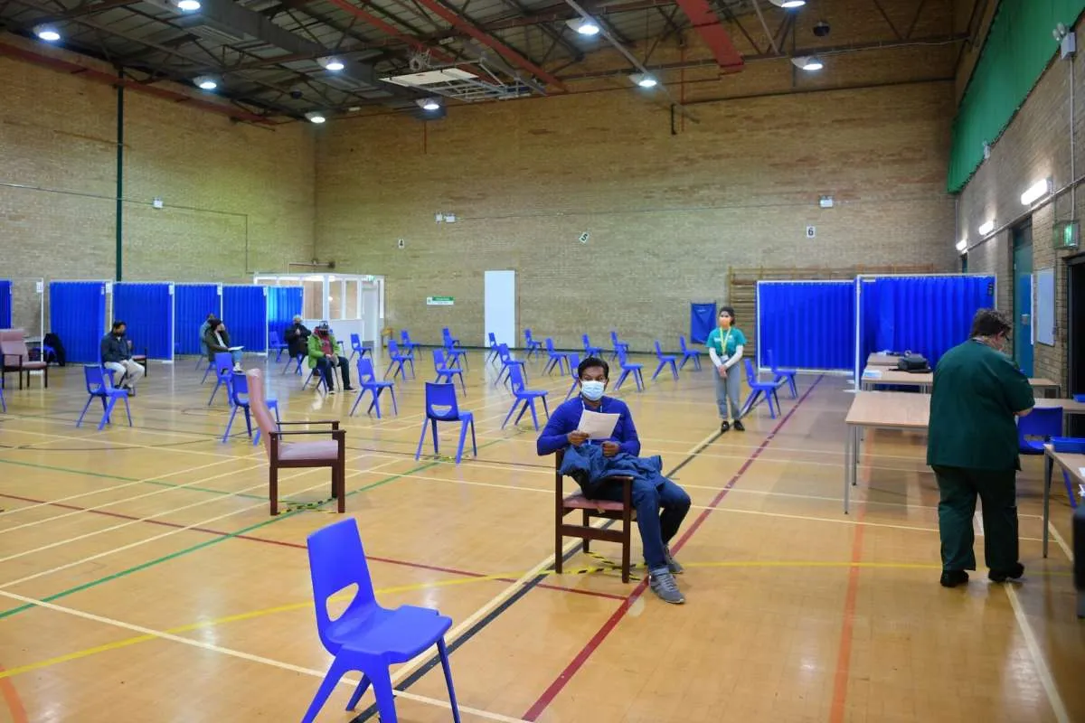 Bolehkah suntikan dosis kedua vaksin Covid-19 molor dari jadwal?