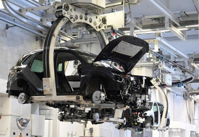 VW membuka kembali pabrik mobil terbesar di Eropa dengan langkah kebersihan tambahan