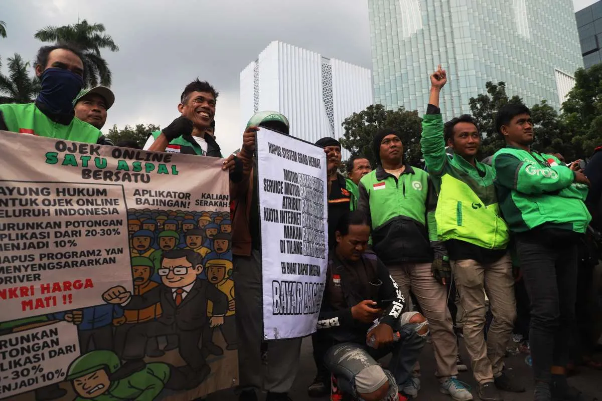 Ride-Hailing Drivers in Indonesia Hold Protests to Demand Better Pay 