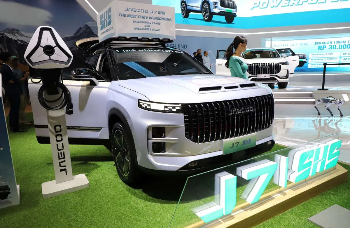 Lanjutkan Ekspansi pada Akhir Tahun, JAECOO Resmikan Dealer Baru di Sunter