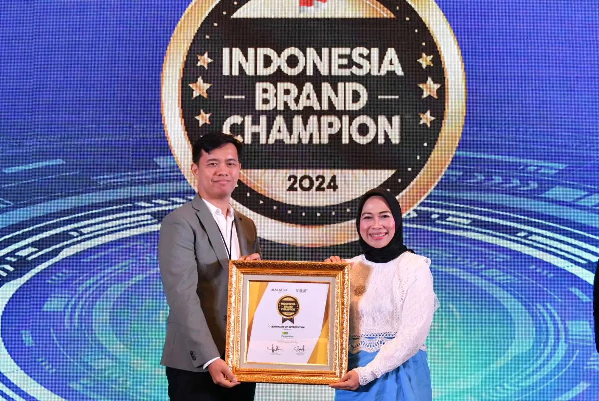 Sukses Bertransformasi Produk & Layanan, Pegadaian Raih Indonesia Brand Champion 2024
