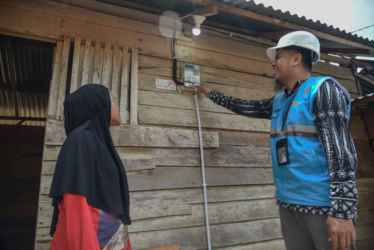 DPR Sebut Keberhasilan Program Lisdes Bukan Jumlah Rumah Menyala, Ini Penjelasannya