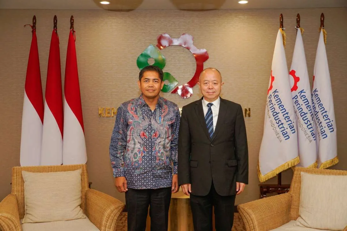 Sekjen Kemenperin Sambut Kunjungan Wakil Menteri Industri dan Teknologi Informasi RRT