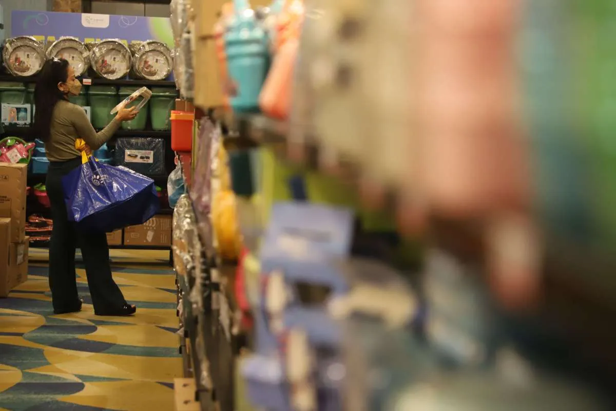 Homeco Victoria Makmur (LIVE) Targetkan Pendapatan Rp 280 Miliar Sampai Akhir 2025