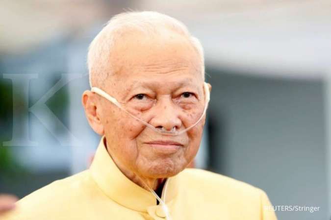 Mantan Perdana Menteri Thailand dan penasihat Raja Bhumibol tutup usia