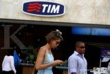 Italia Akan Tetap Mempertahankan Kendali Atas Telecom Italia (TIM) yang Ditawar KKR