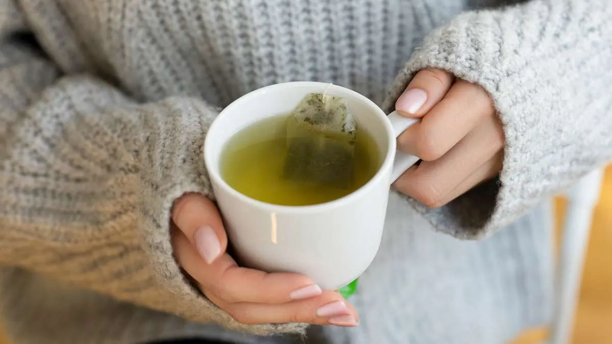 10 Rekomendasi Teh Hijau untuk Diet Bantu Turunkan Berat Badan