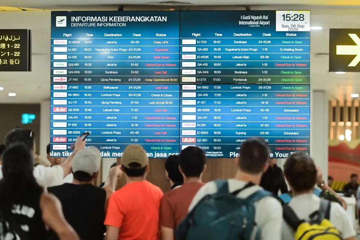 Dampak Erupsi Anak Krakatau, Tujuh Bandara Masih Ditutup hingga Senin Pagi (7/9)