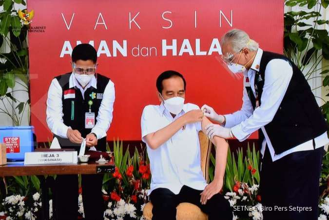 Pernyataan Jokowi usai menerima vaksin Covid-19 perdana di Istana