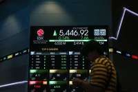 Simak Rekomendasi Saham AMRT, UNTR, dan UNVR untuk Perdagangan Selasa (27/10)