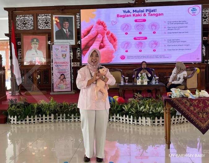 Moms Perlu Tahu, Ini Manfaat Pijat Bayi dan Cara Melakukannya dengan Nyaman