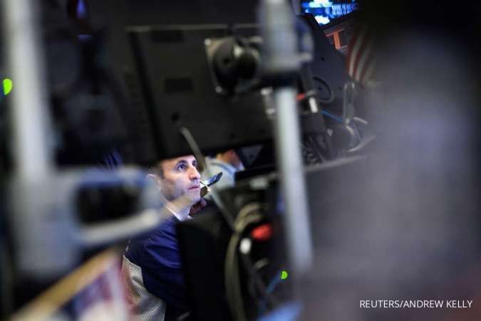 Wall Street Tergelincir: Dow, S&P 500 dan Nasdaq Kembali Ditutup Melemah