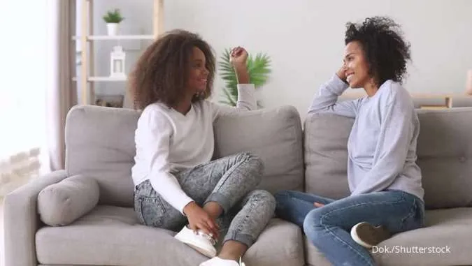 4 Tips untuk Berkomunikasi dengan Anak Remaja Secara Tepat
