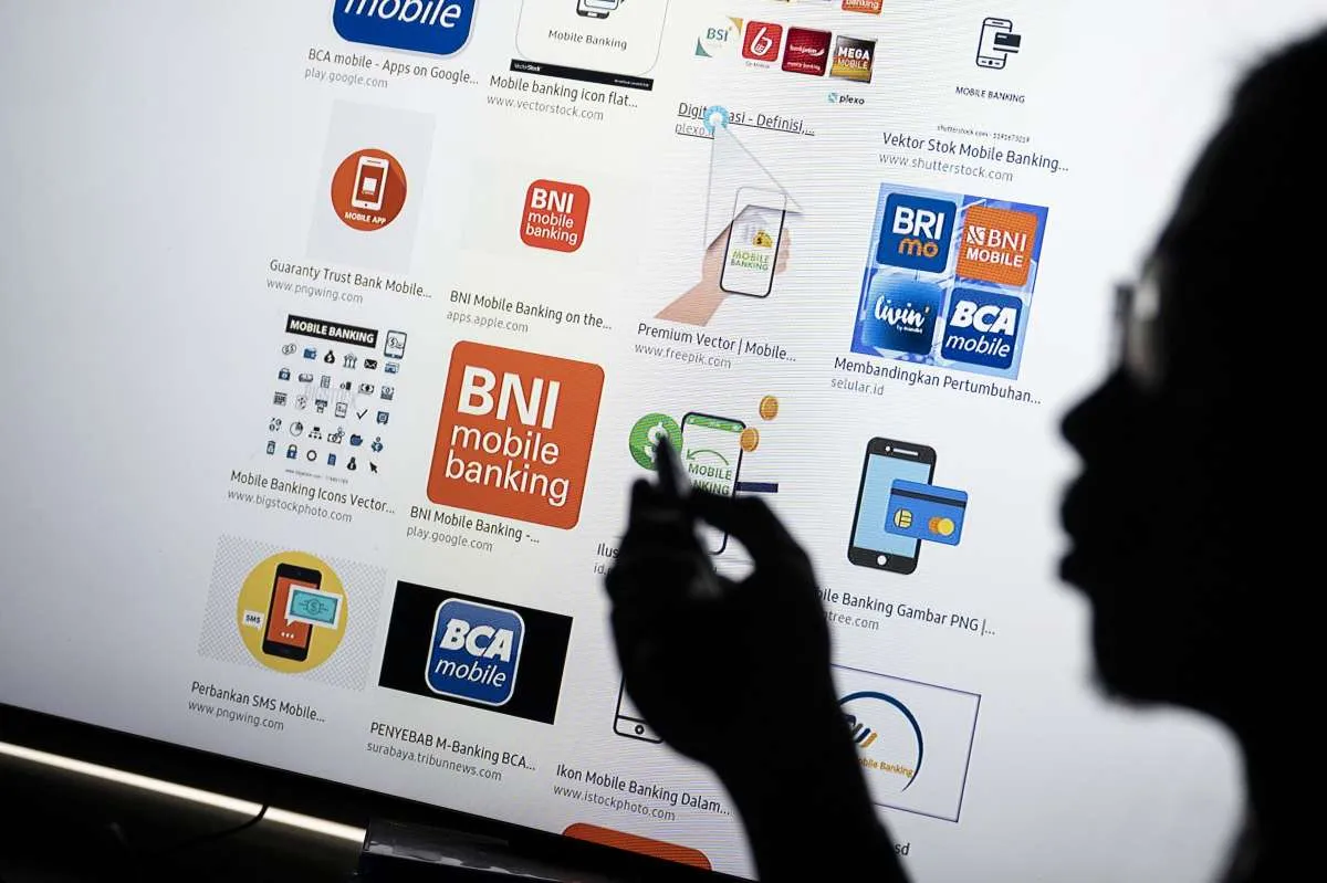 Kuasai Transaksi Mobile Banking Kuartal III, BCA dan BRI Jadi Jawara Kuartal III 