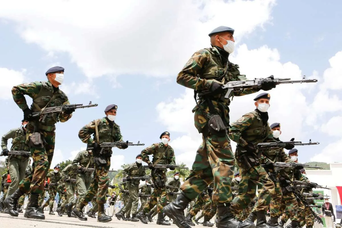 Komitemen penuh Rusia: terus pasok senjata ke Venezuela