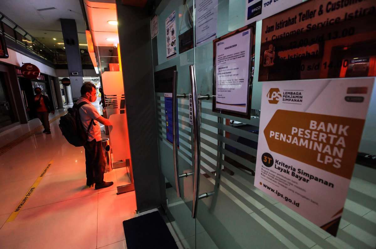 Menjaga kepercayaan nasabah di tengah pandemi