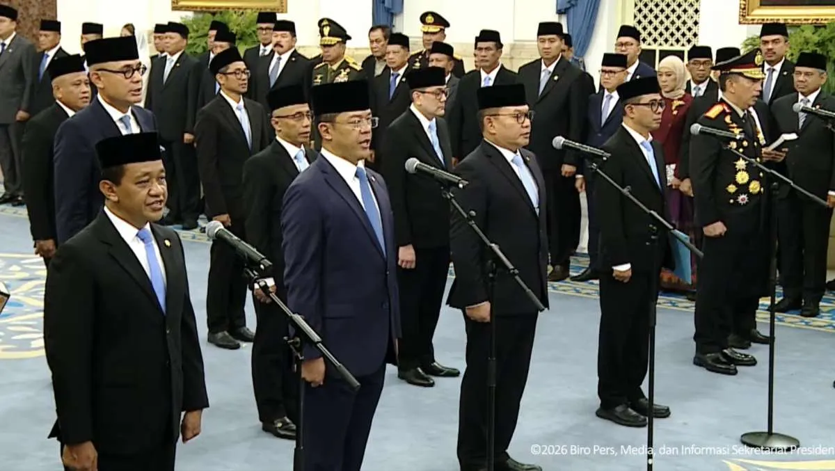 Gantikan Pratikno, Sugiono Resmi Dilantik Jadi Menteri PMK