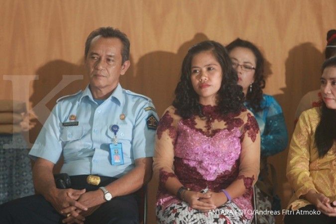 Peluk erat Mary Jane saat bertemu sang buah hati