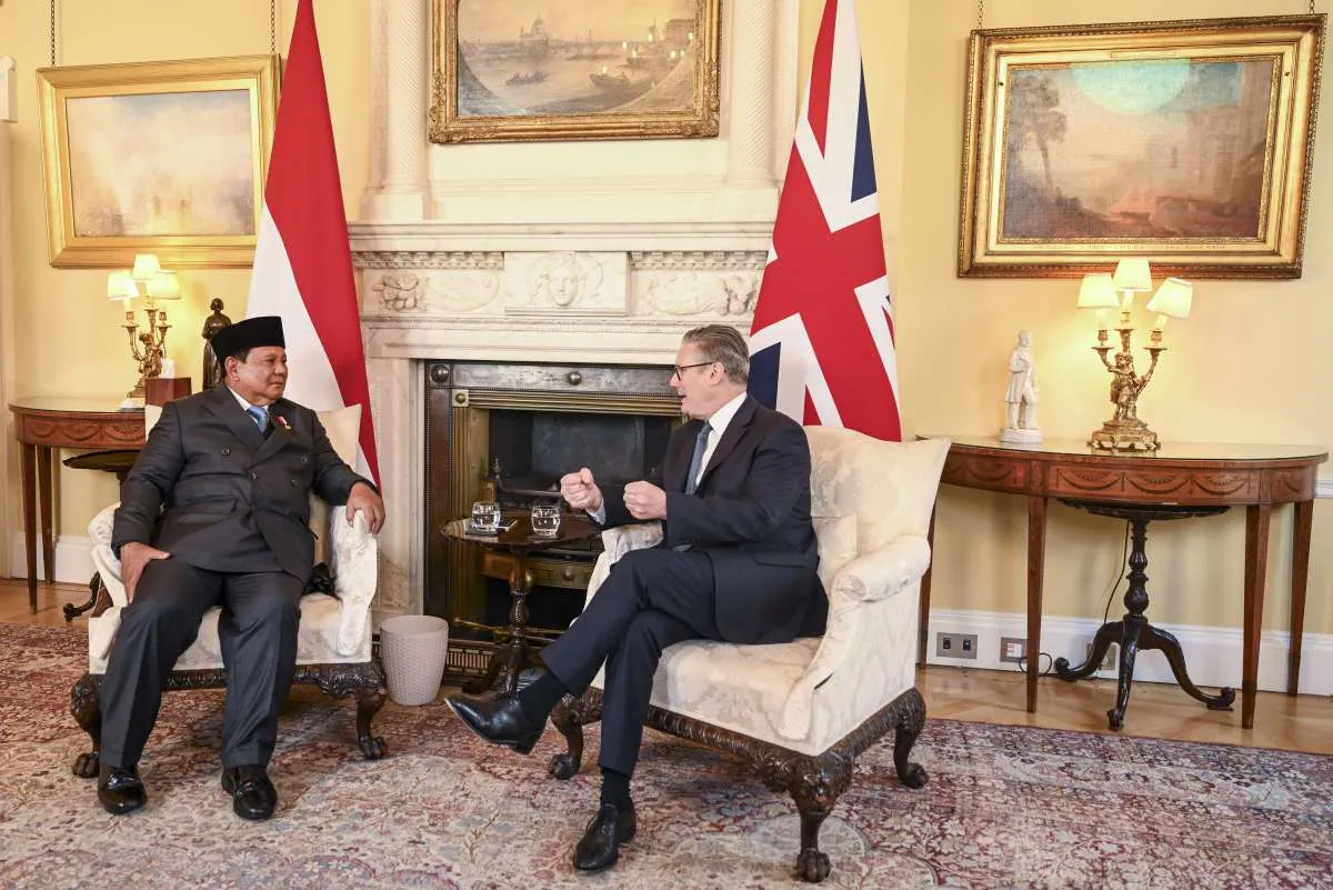 Prabowo Kantongi Investasi Rp 90 Triliun dari Inggris, Sektor Apa Saja?