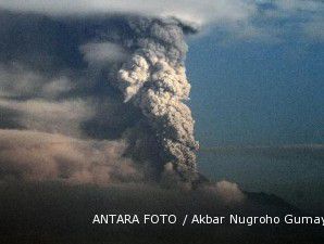 Gunung Merapi masih berstatus awas
