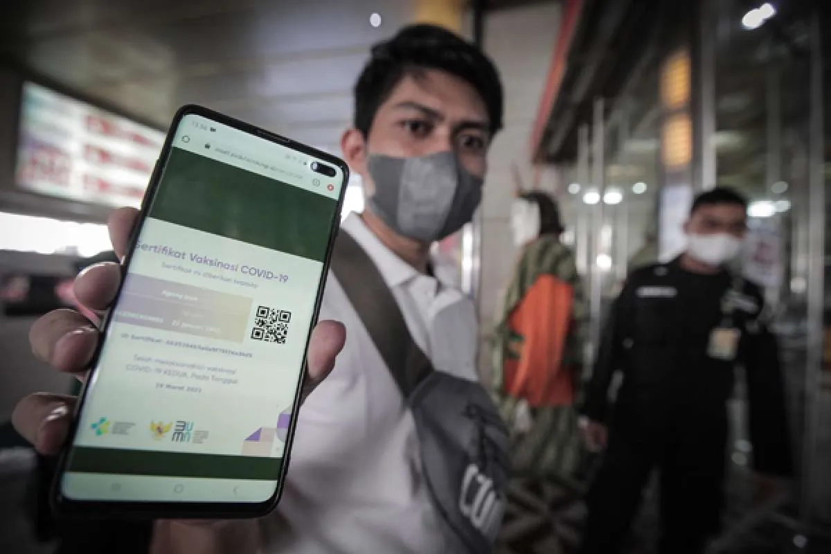 Cara mudah download sertifikat vaksin Covid-19 yang kini jadi syarat mall