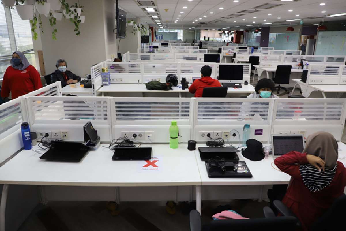 WFH Swasta, dari Terpaksa Menuju Pola Kerja Baru