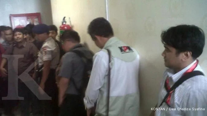 KPK name two suspects in Koran graft case