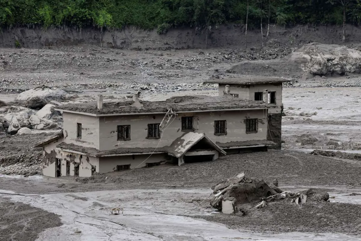 Banjir Dahsyat Nepal Tewaskan 157 Orang, Ratusan Masih Hilang