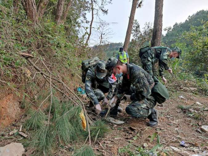 600 Tentara, Pemadam, dan Polisi Dikerahkan Cari Korban China Eastern Airlines