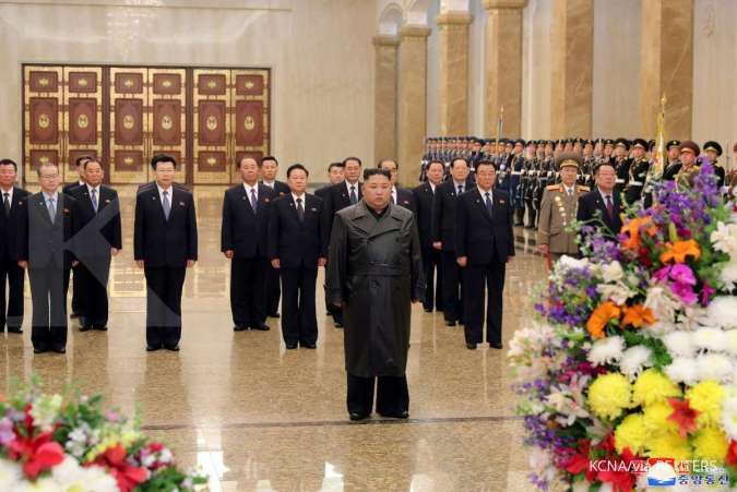 Tumben, Korea Utara rayakan ulang tahun mendiang Kim Jong-il secara sederhana