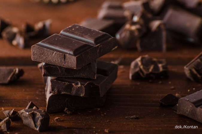  7 Manfaat Konsumsi Cokelat Hitam bagi Kesehatan Tubuh yang Luar Biasa