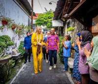 Disambut Presiden, Ratu Maxima Tiba di Istana Negara