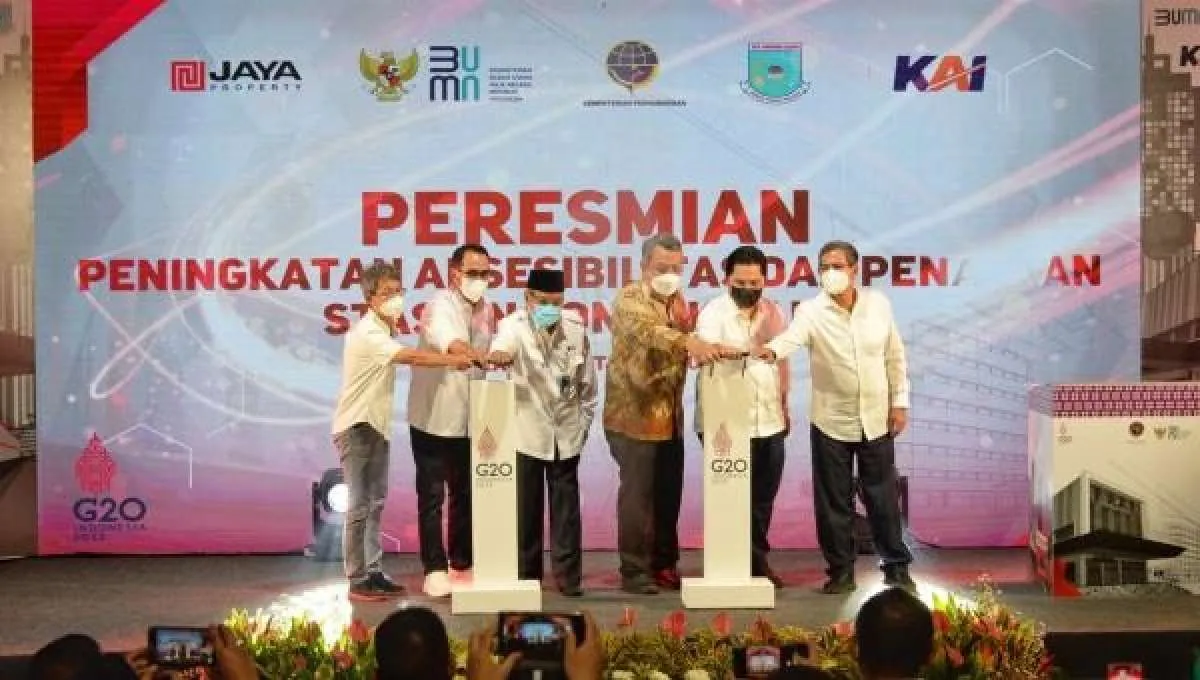 Menhub dan Menteri BUMN Resmikan Wajah Baru Stasiun Pondok Ranji