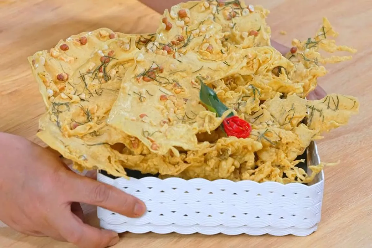 Resep Rempeyek Kacang Krispi Bertabur Irisan Daun Jeruk yang Bikin Harum