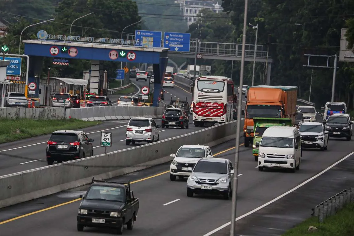 Mulai Besok Senin (5/1), Tarif Jalan Tol Bandara Soekarno-Hatta Naik
