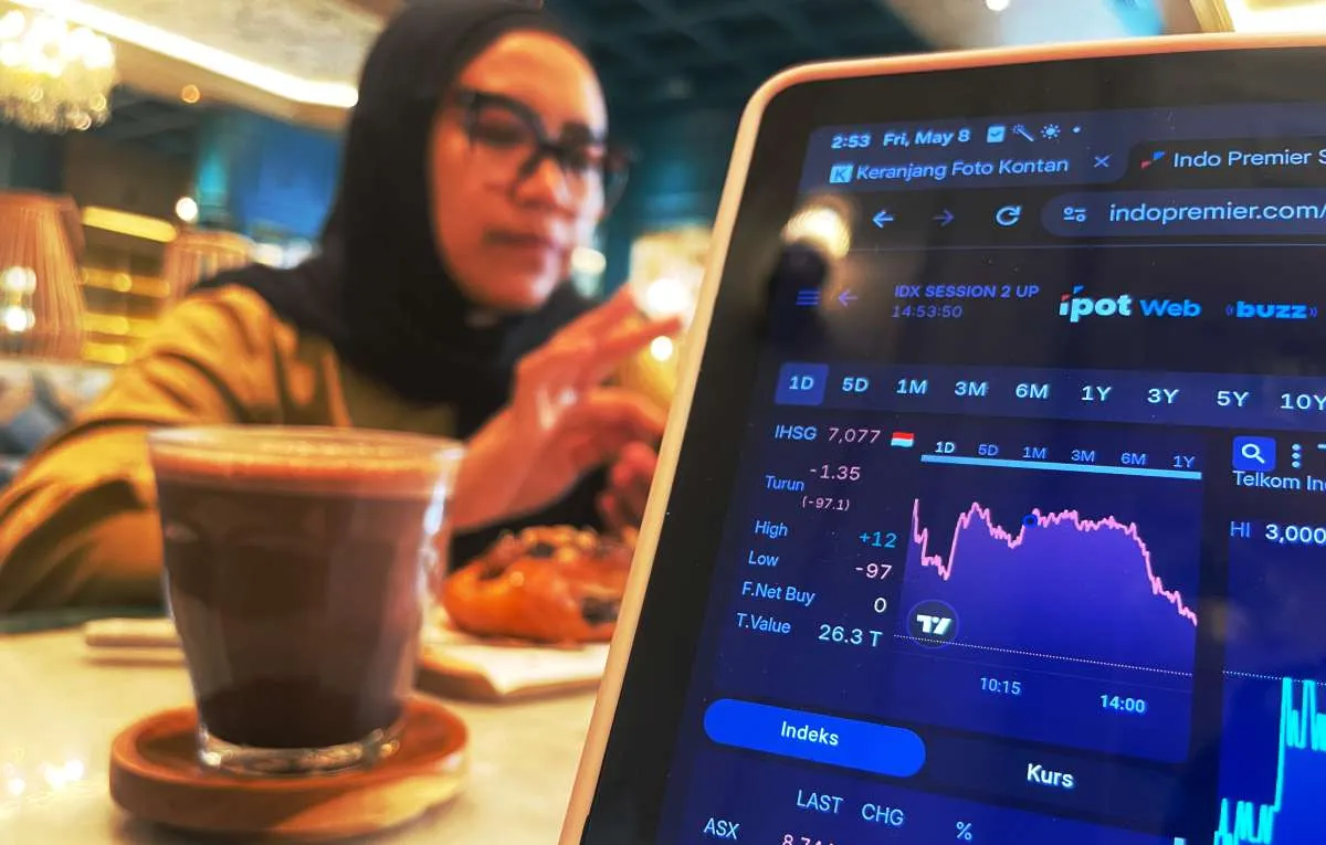 IHSG Turun 0,43% di Awal Perdagangan Selasa (12/5), AMRT dan BRPT Masuk Top Losers