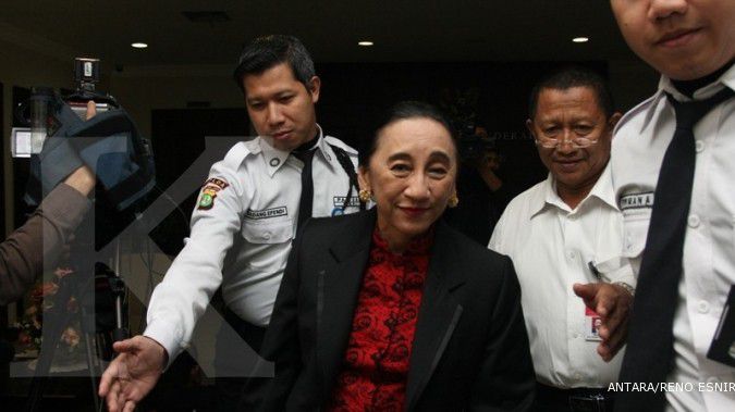 Dua hakim MK dicecar soal pilkada Lebak Banten
