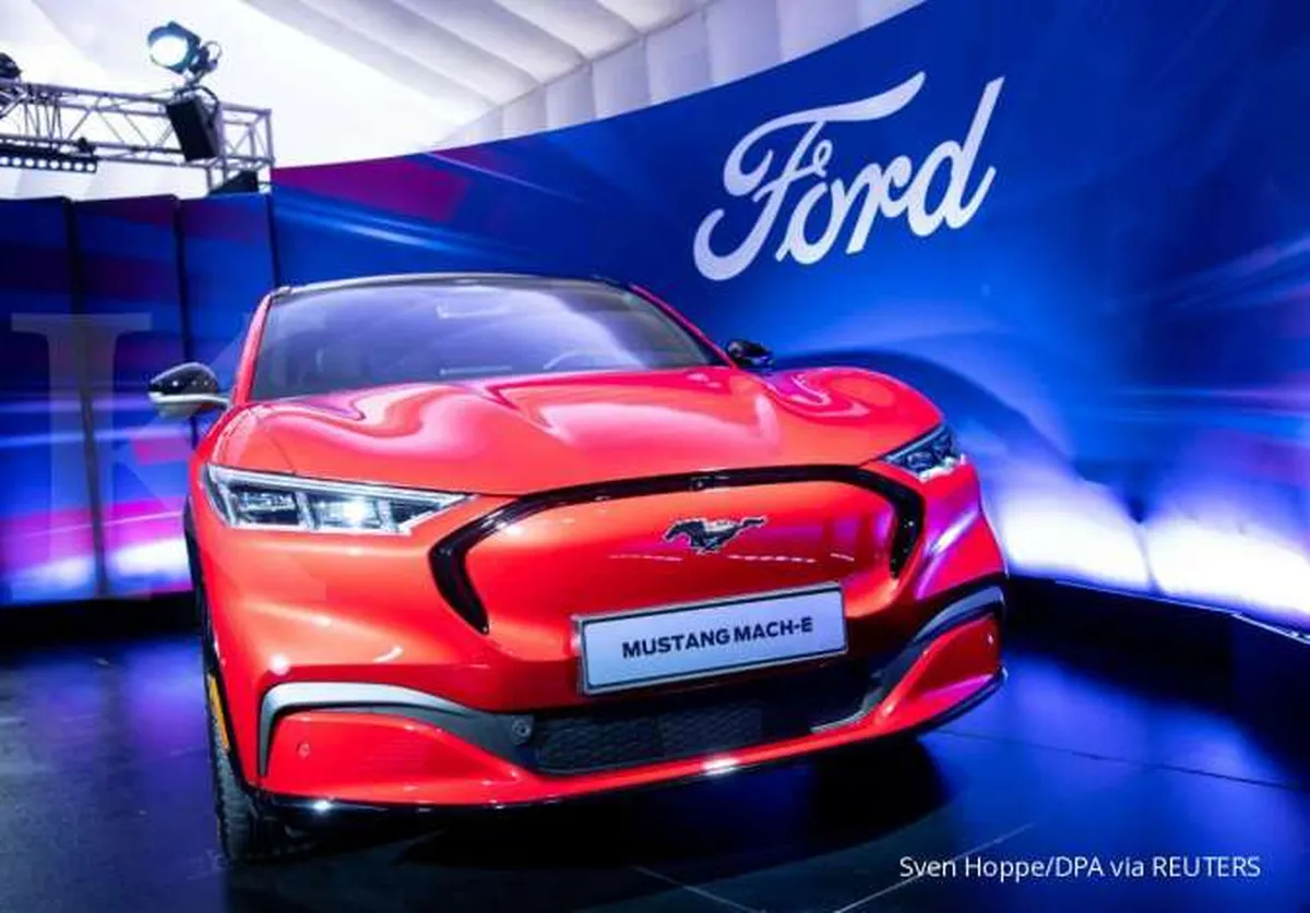 Saingi Tesla, Ford Motor Turunkan Harga Mobil Listrik Mustang Mach-E