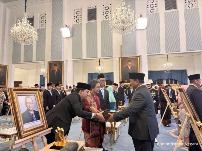 Prabowo Beri Gelar 10 Pahlawan Nasional, Salah Satunya Ada Soeharto