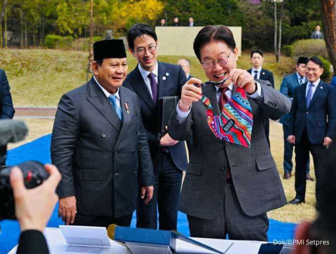 Sama-Sama Diberi Nama Bobby, Prabowo Hadiahi Anjing Presiden Korsel Baju Khusus